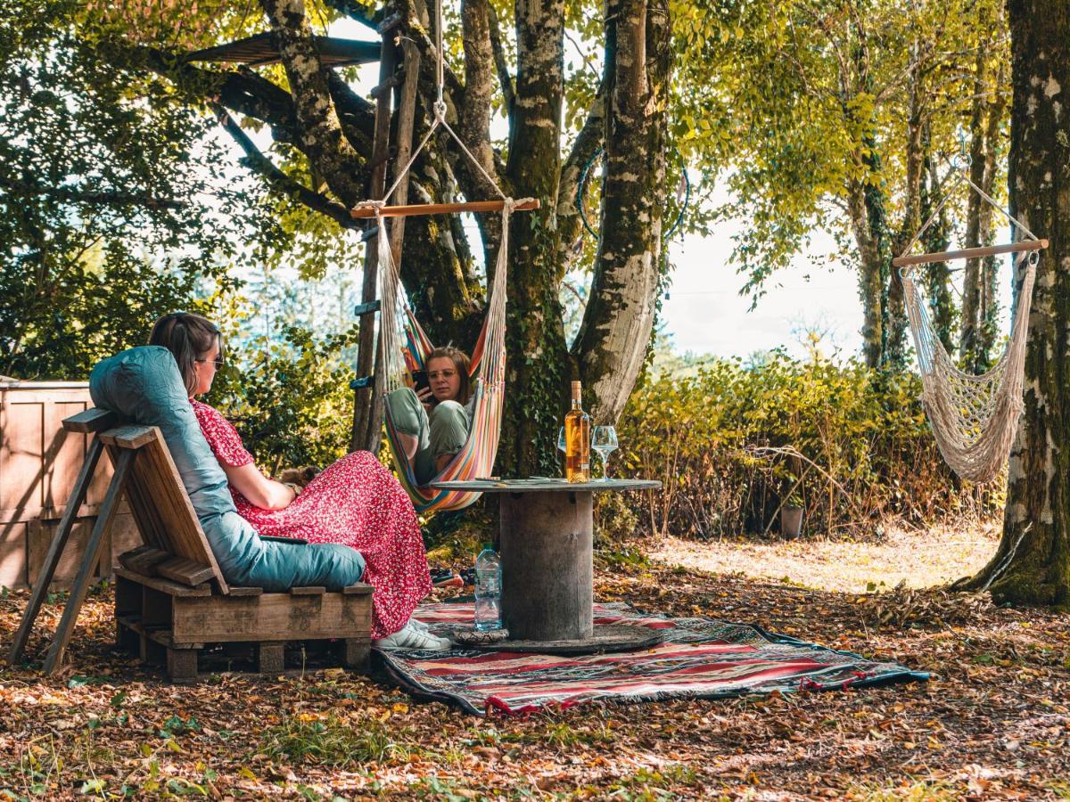 Les Jardins De Nanine Panzió Lapleau Kültér fotó